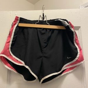 nike running shorts size L